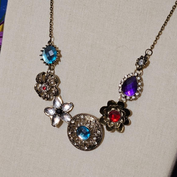Jewelry - Blue and Purple Crystal Filigree Necklace